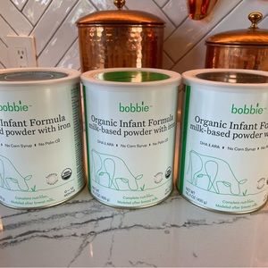 3 unopened cans of Bobbie formula 🍼🍼🍼
